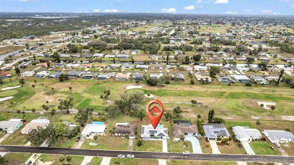 16 Oakland Hills Place Rotonda West FL 33947