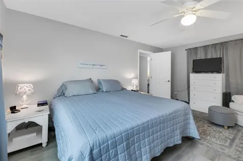 16 Oakland Hills Place Rotonda West FL 33947