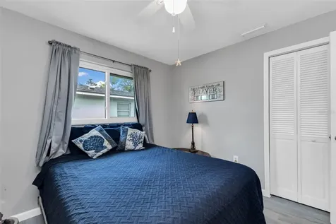 16 Oakland Hills Place Rotonda West FL 33947