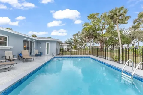 16 Oakland Hills Place Rotonda West FL 33947
