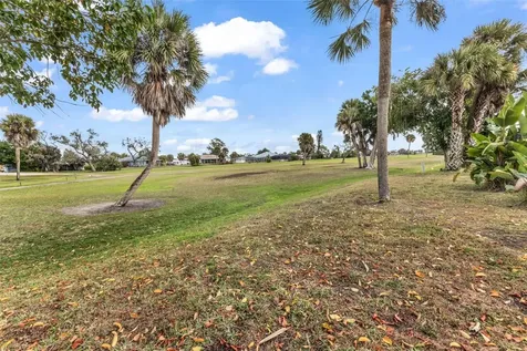 16 Oakland Hills Place Rotonda West FL 33947