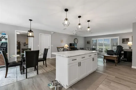 16 Oakland Hills Place Rotonda West FL 33947