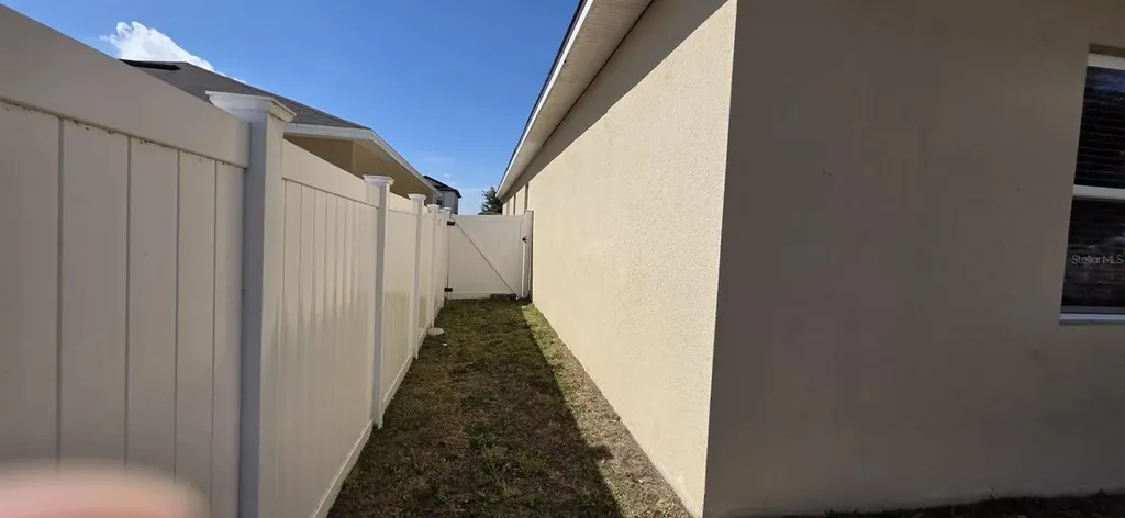 906 Fallon Hills Drive Haines City FL 33844