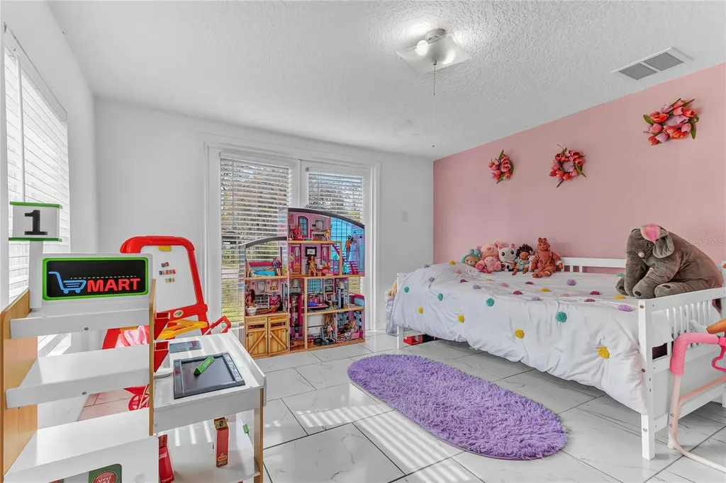 2121 Woodland Drive Apopka FL 32703