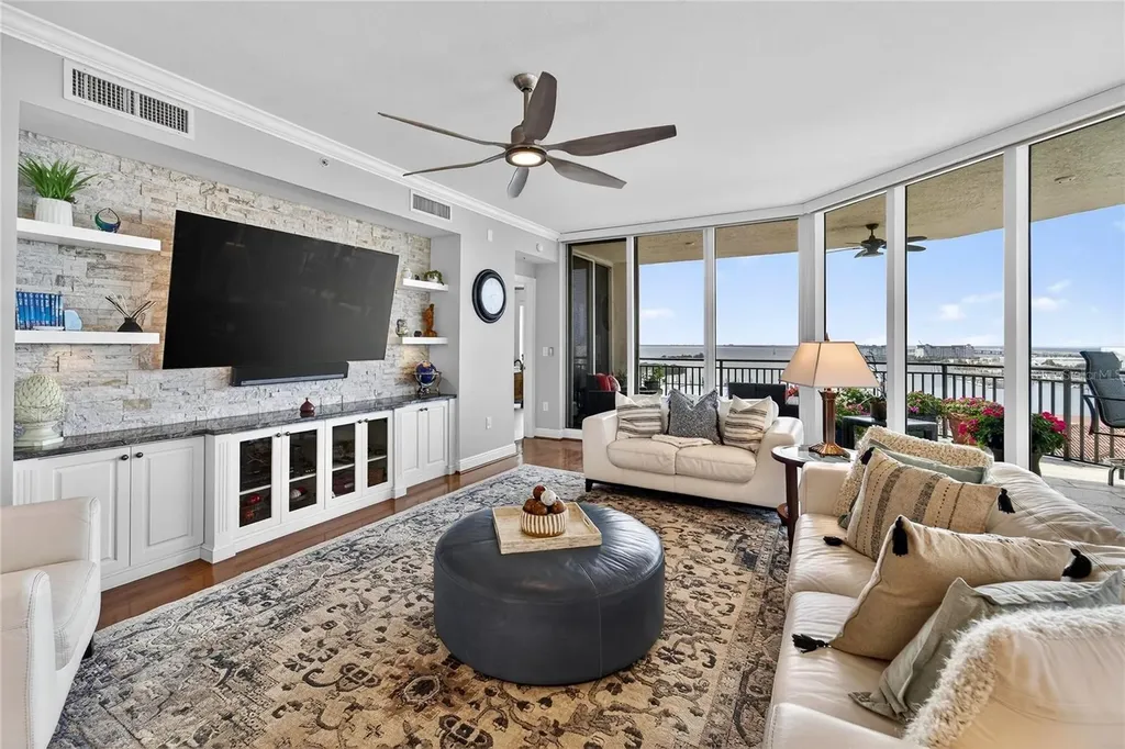 5823 Bowen Daniel Drive Tampa FL 33616