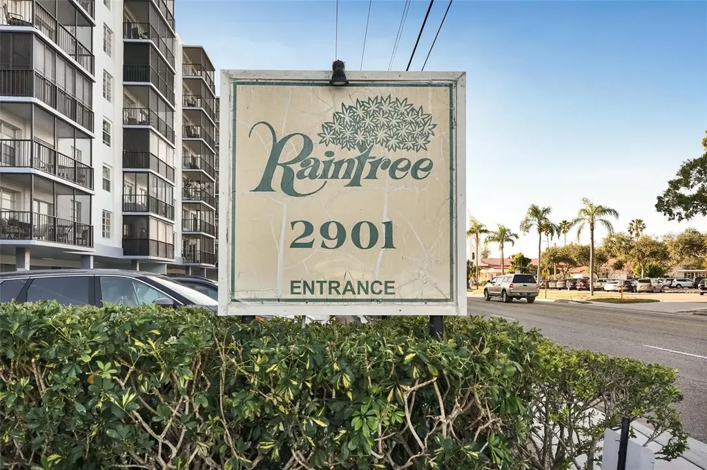 2901 26th Street W Bradenton FL 34205