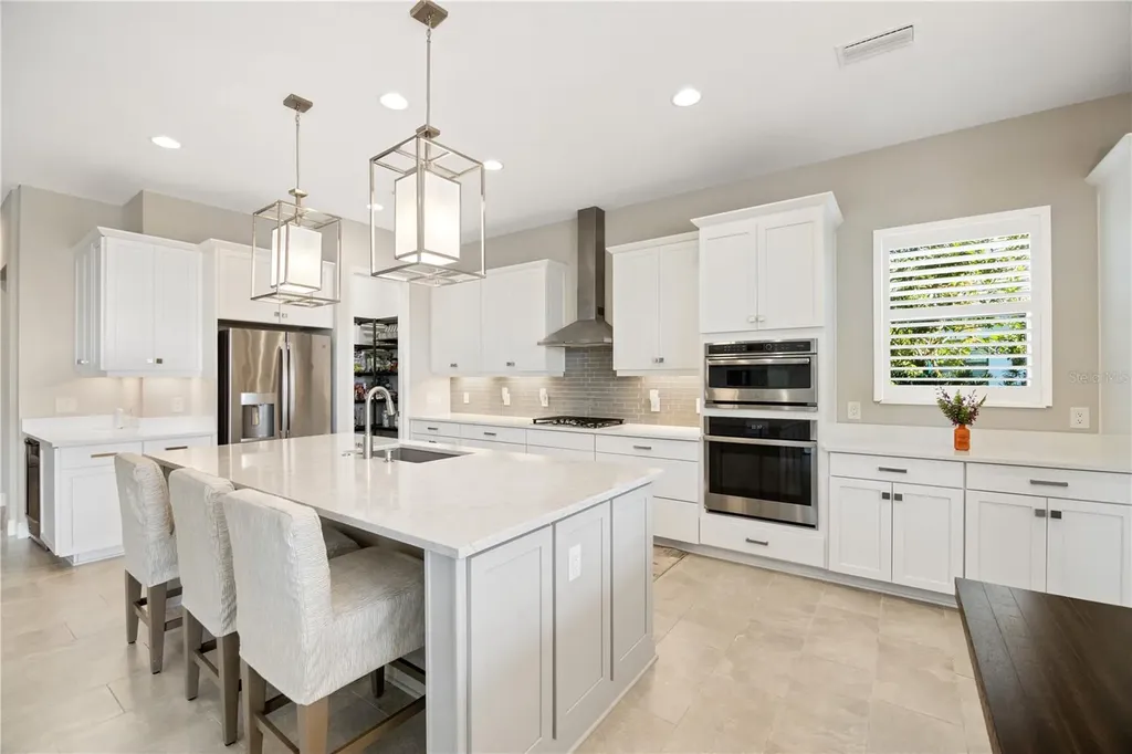 8083 Waterbend Trail Sarasota FL 34240