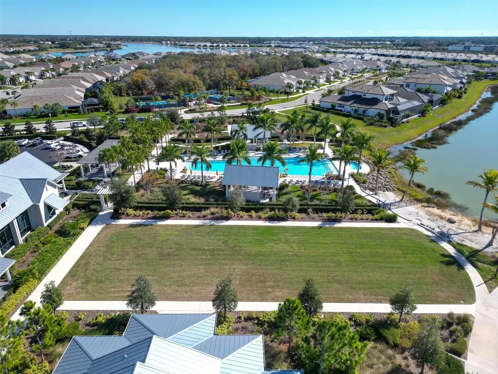 8083 Waterbend Trail Sarasota FL 34240