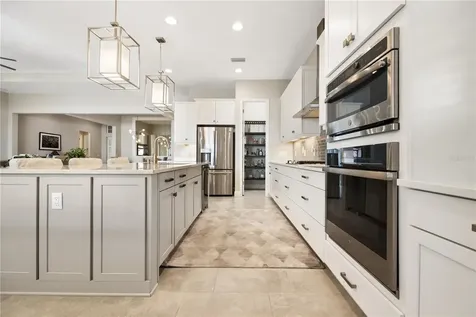 8083 Waterbend Trail Sarasota FL 34240