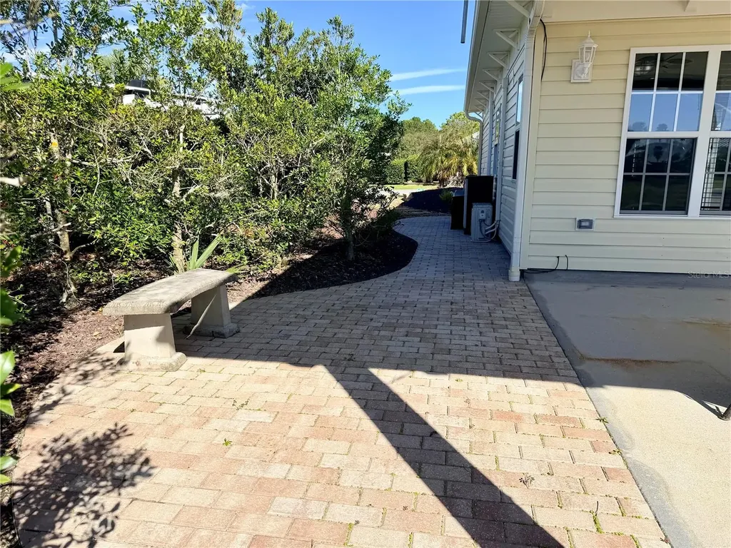 9404 SE 49th Terrace Webster FL 33597