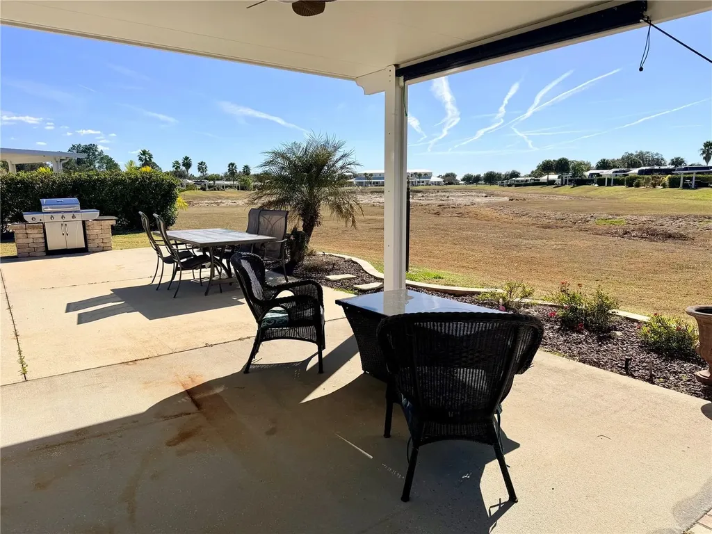 9404 SE 49th Terrace Webster FL 33597