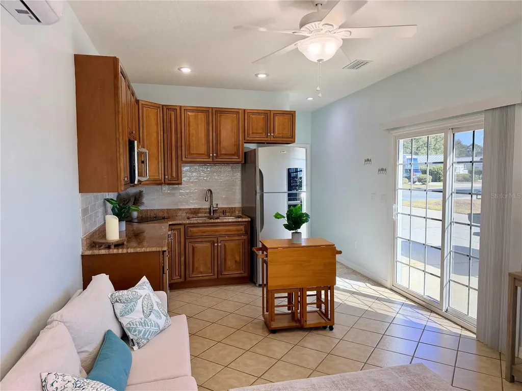 9404 SE 49th Terrace Webster FL 33597