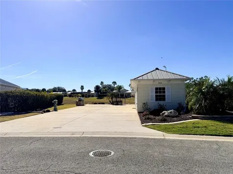 9404 SE 49th Terrace Webster FL 33597