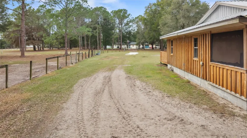 11235 SW 131st Terrace Dunnellon FL 34432