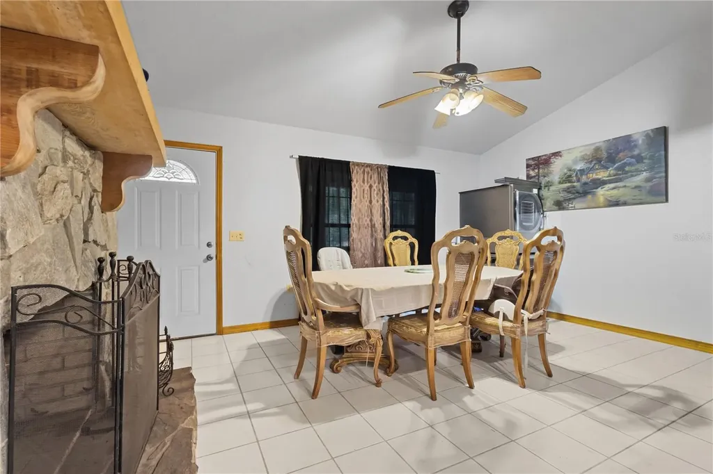 11235 SW 131st Terrace Dunnellon FL 34432