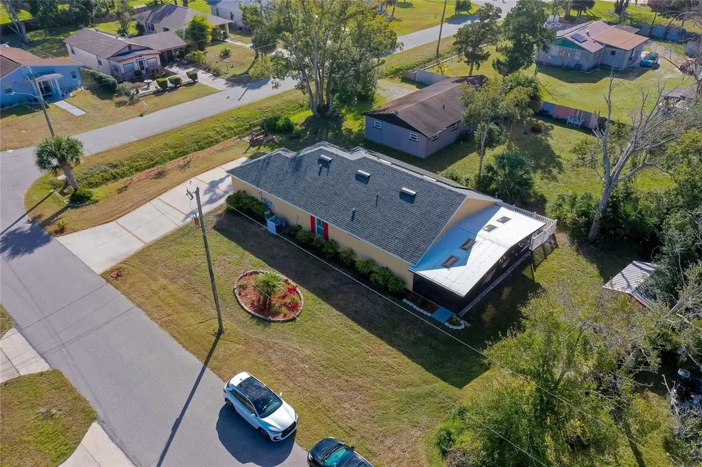 812 Hamilton Street New Smyrna Beach FL 32168