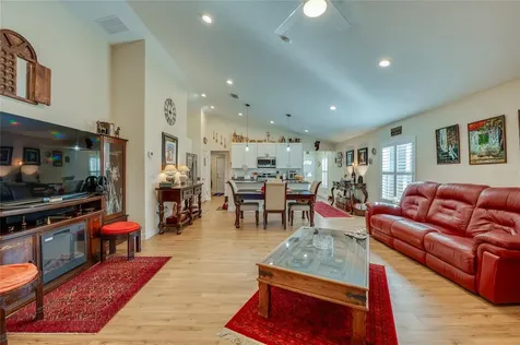 812 Hamilton Street New Smyrna Beach FL 32168