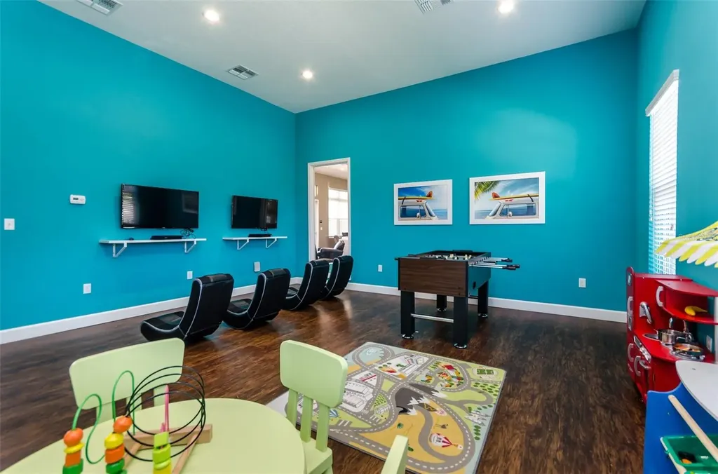 8932 Shine Drive Kissimmee FL 34747