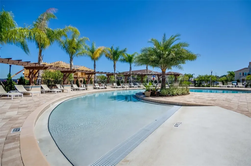8932 Shine Drive Kissimmee FL 34747