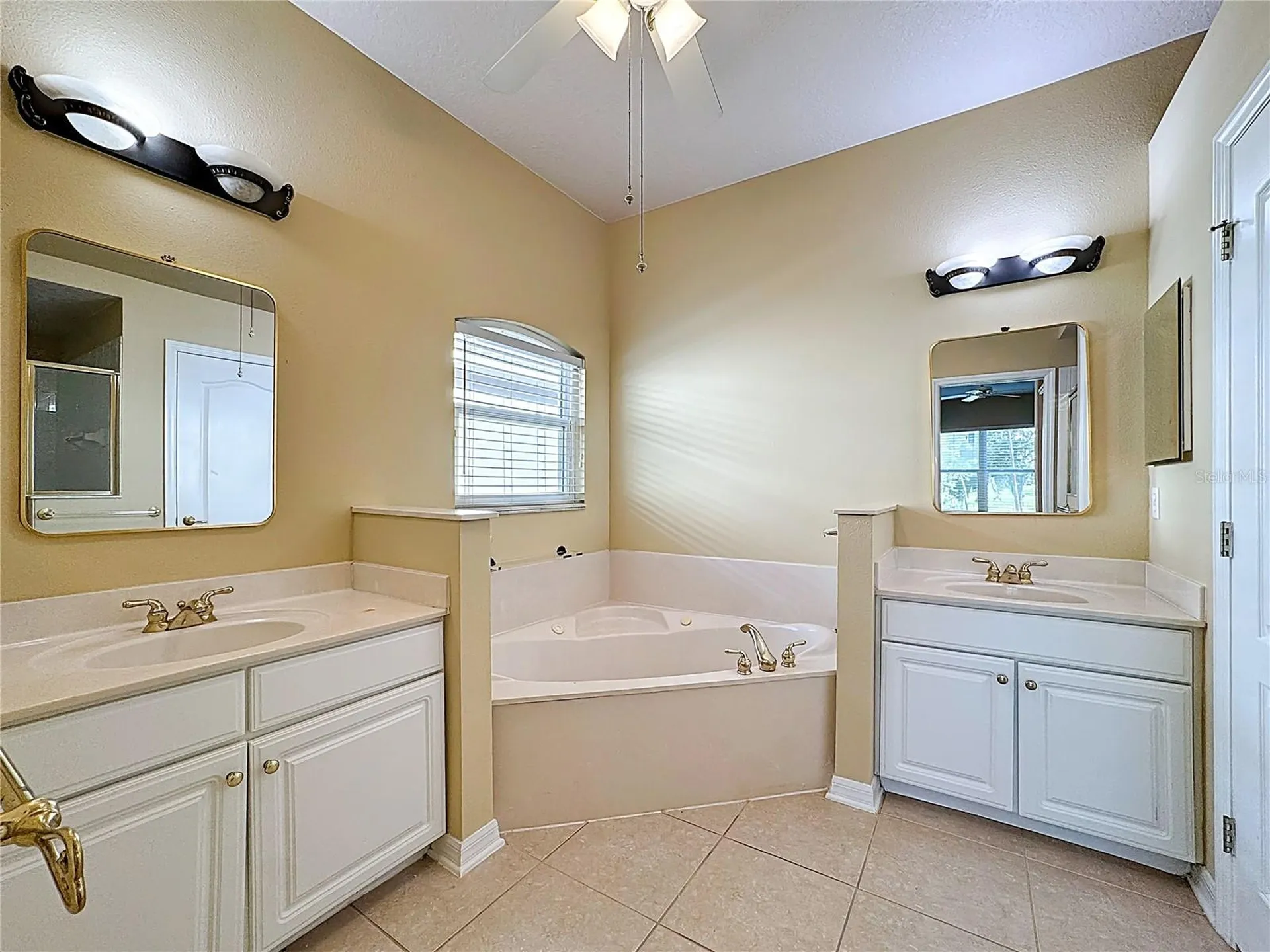 2409 Twickingham Court Clermont FL 34711