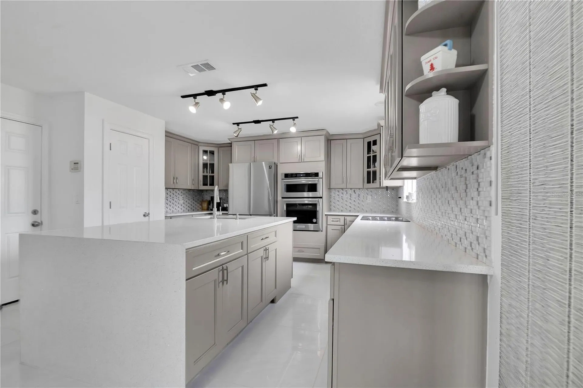 3064 Tobago Avenue Clermont FL 34711