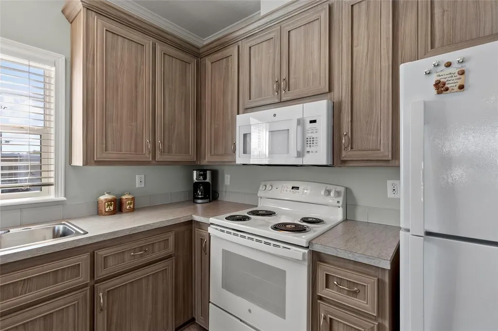 4104 11th Street E Ellenton FL 34222