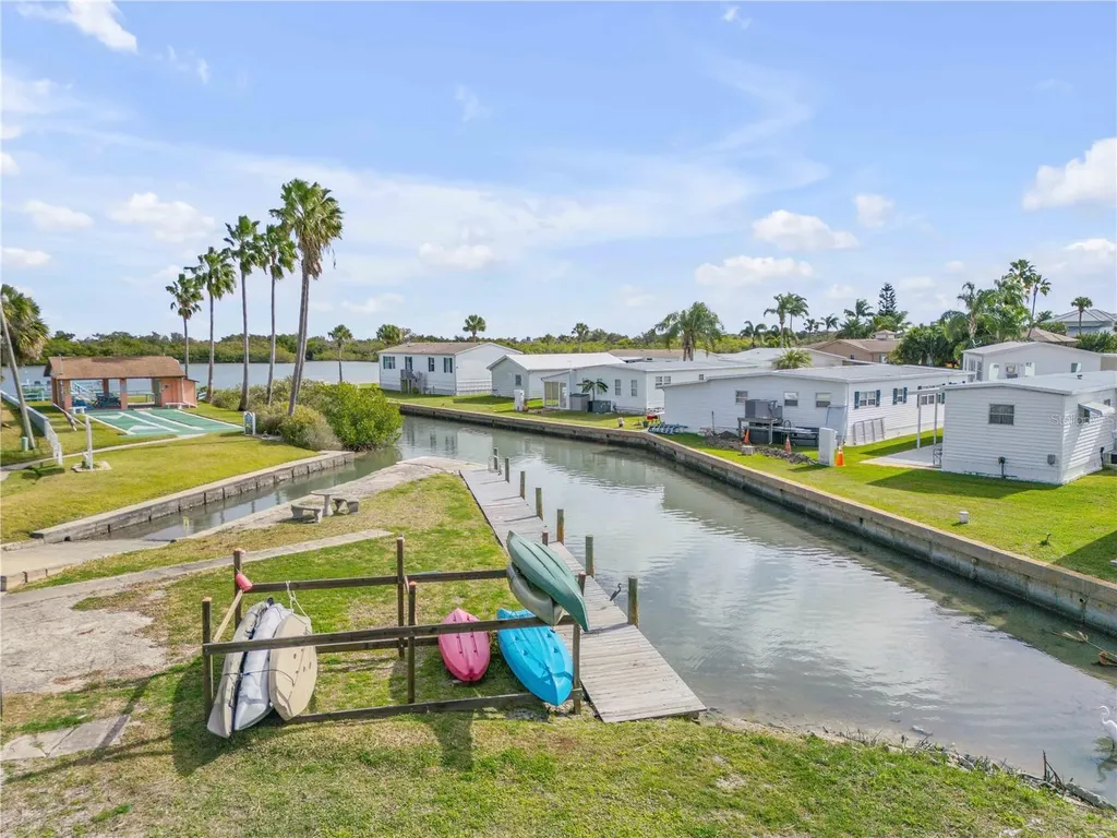 26 Laughing Gull Lane Edgewater FL 32141