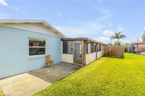 26 Laughing Gull Lane Edgewater FL 32141