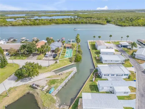 26 Laughing Gull Lane Edgewater FL 32141
