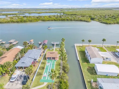26 Laughing Gull Lane Edgewater FL 32141