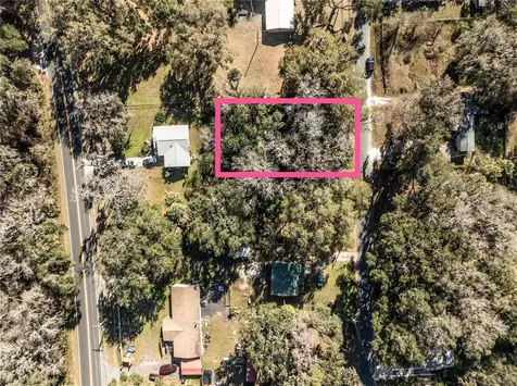000 Cr 422 Lake Panasoffkee FL 33538