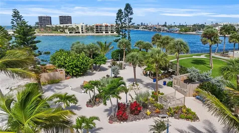 7150 Sunset St Pete Beach FL 33706