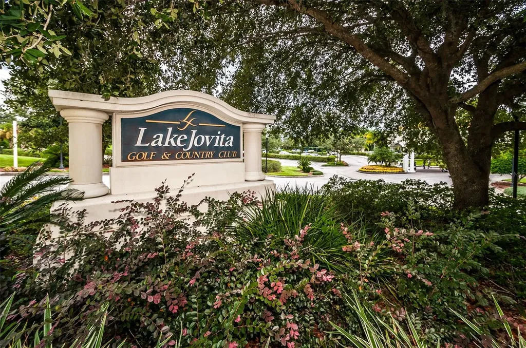 34539 Merion Court Dade City FL 33525