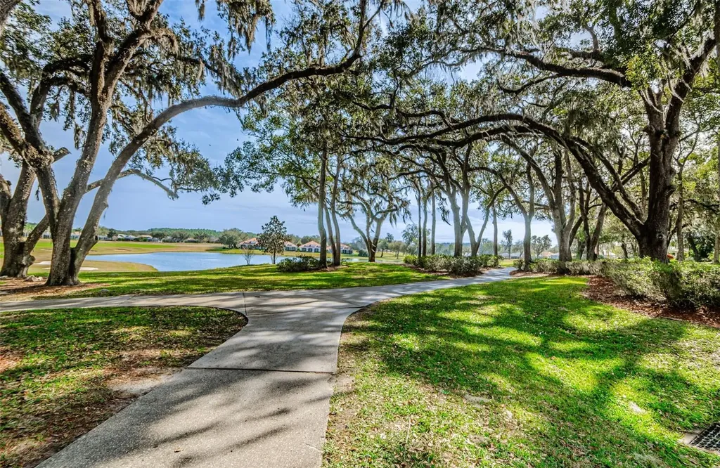 34539 Merion Court Dade City FL 33525