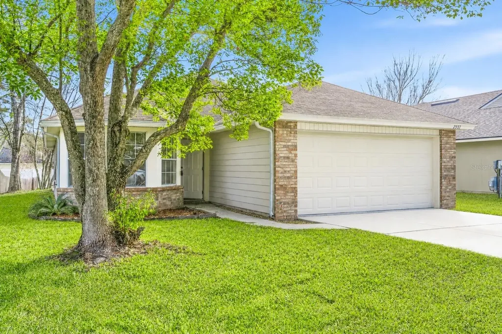 2537 Blackstone Court Jacksonville FL 32221