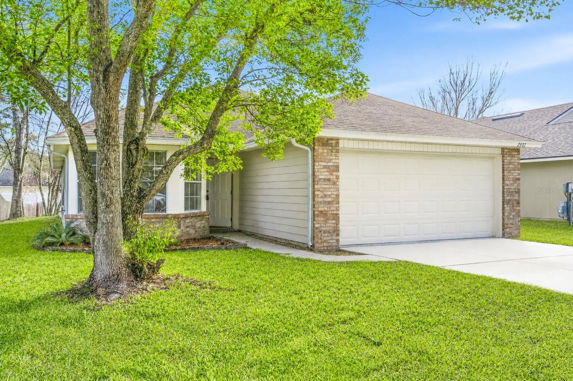 2537 Blackstone Court Jacksonville FL 32221