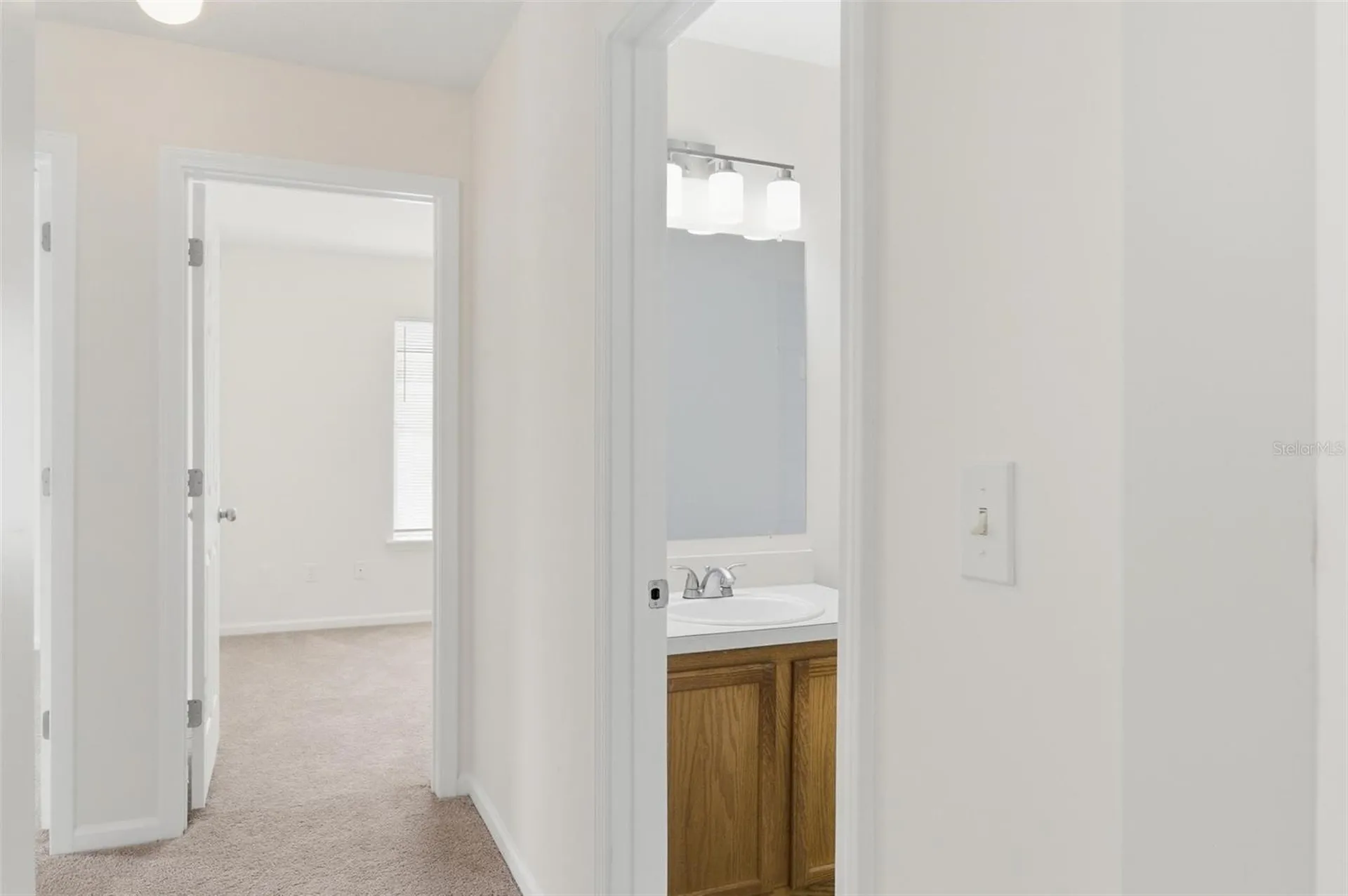 2537 Blackstone Court Jacksonville FL 32221