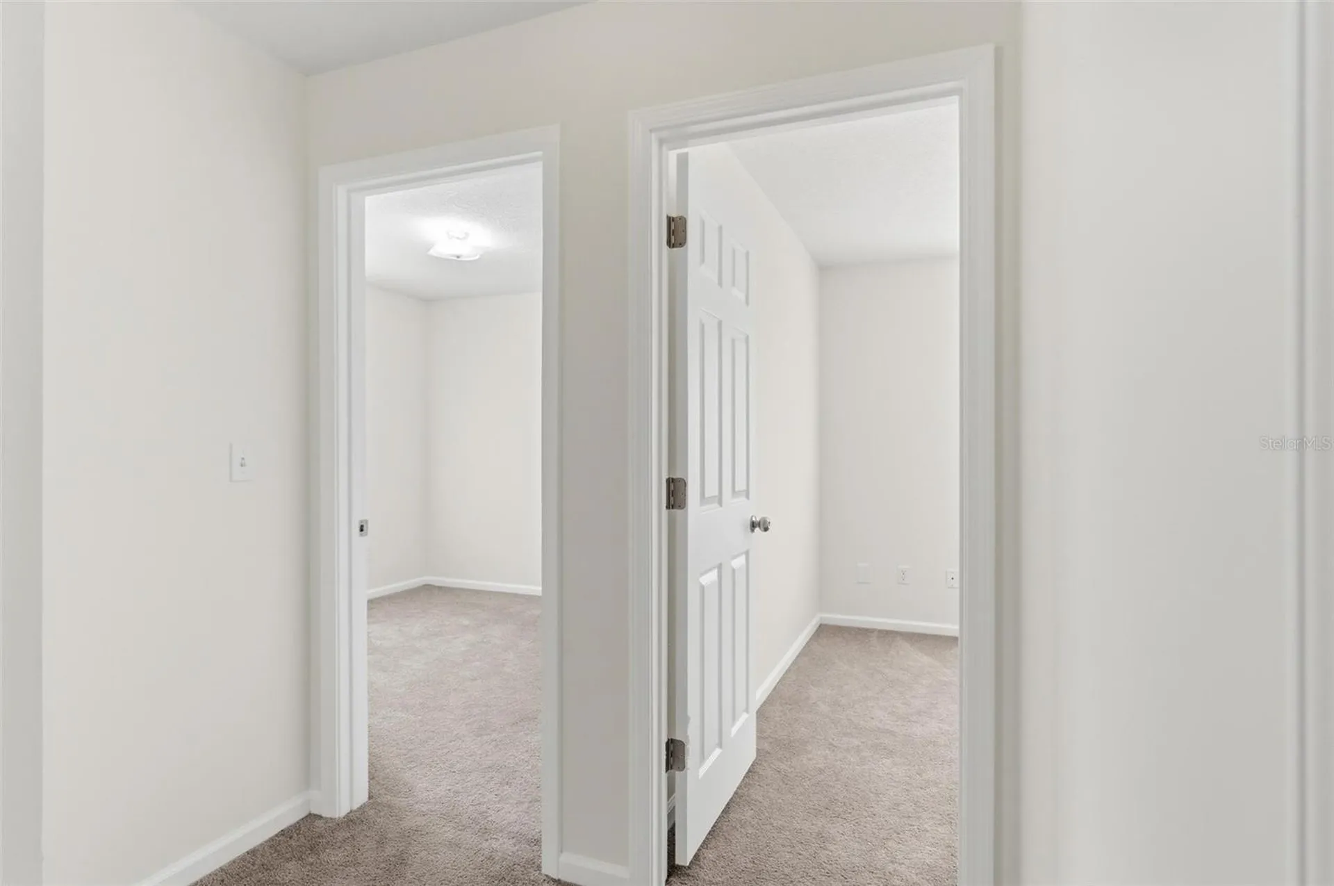 2537 Blackstone Court Jacksonville FL 32221