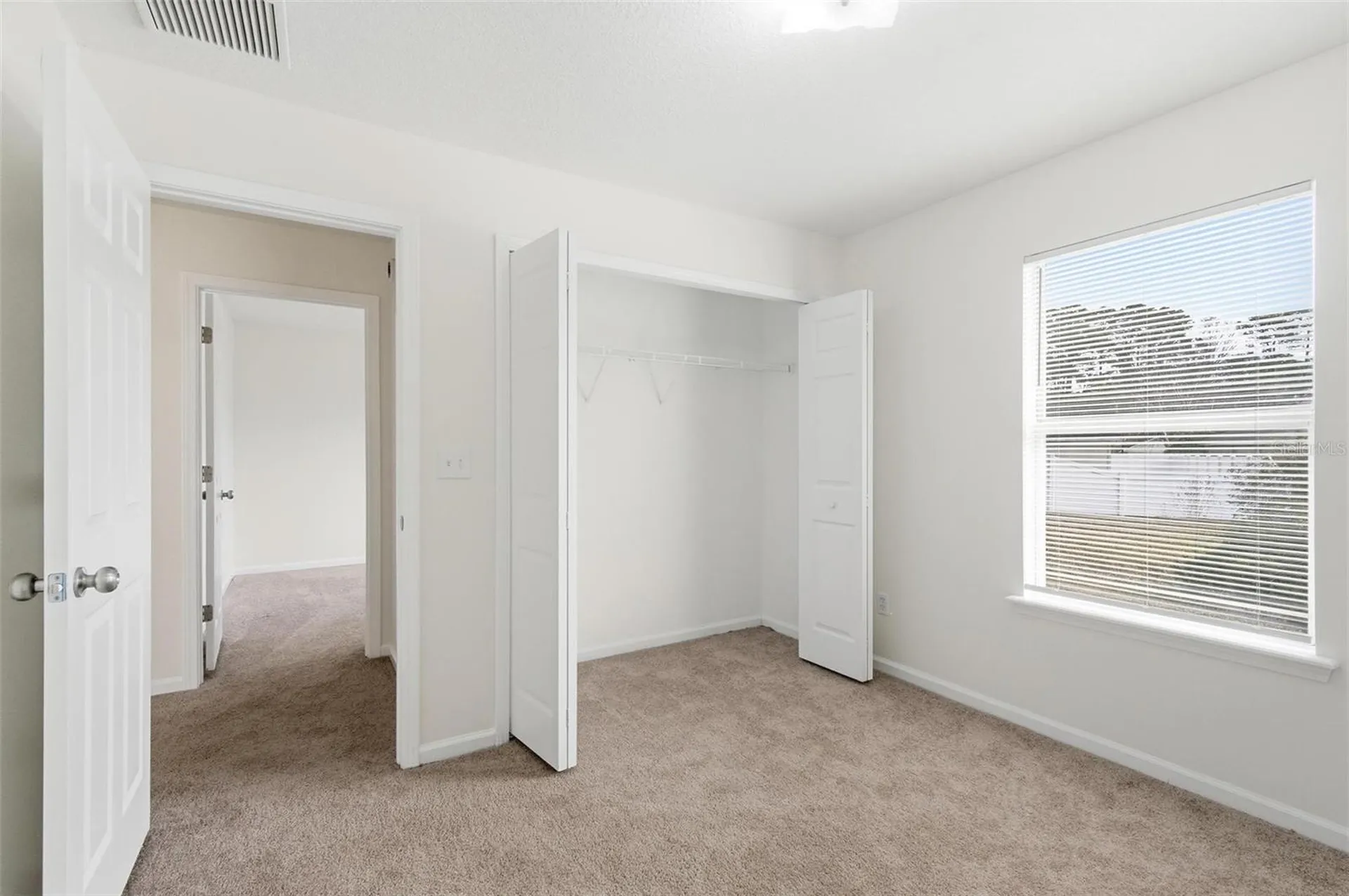 2537 Blackstone Court Jacksonville FL 32221