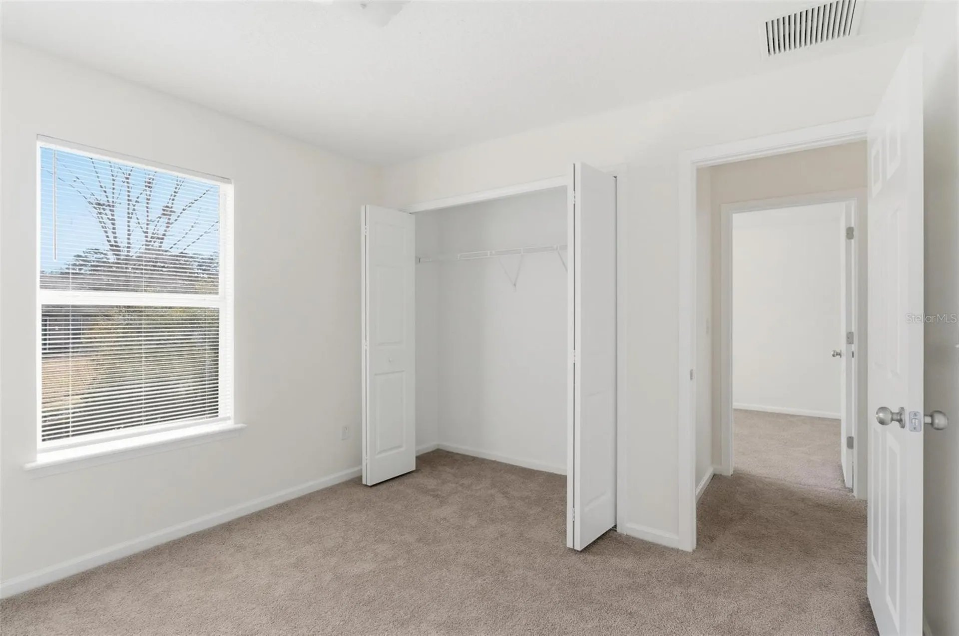 2537 Blackstone Court Jacksonville FL 32221