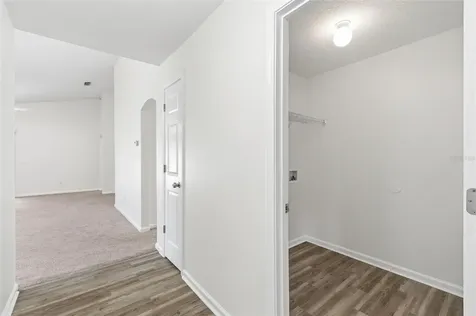 2537 Blackstone Court Jacksonville FL 32221