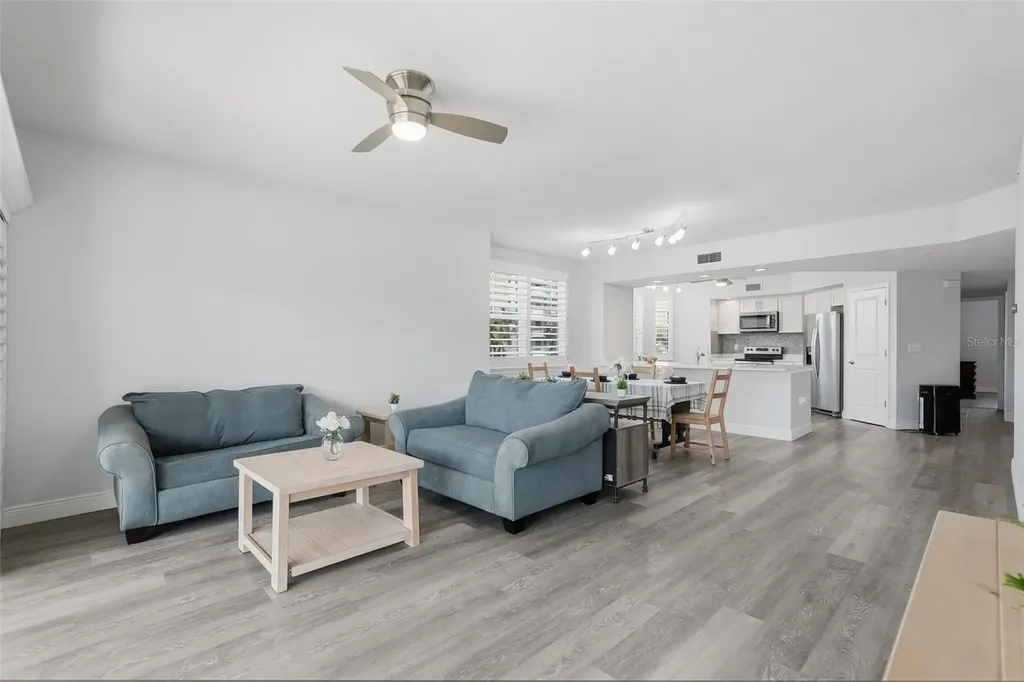 960 Starkey Road Largo FL 33771
