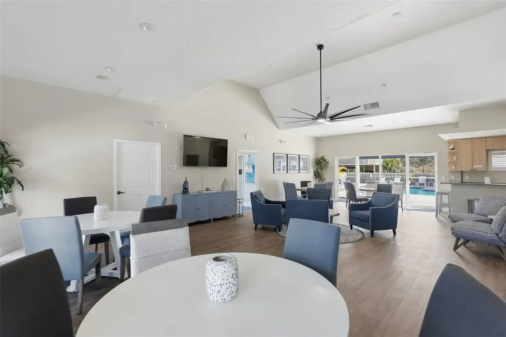 960 Starkey Road Largo FL 33771