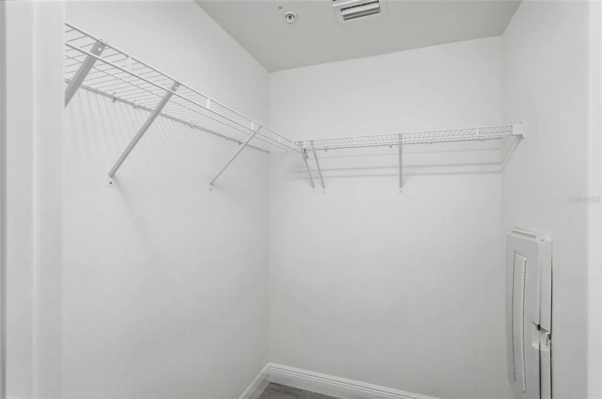 960 Starkey Road Largo FL 33771