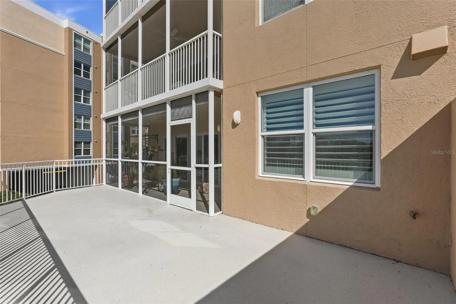 960 Starkey Road Largo FL 33771