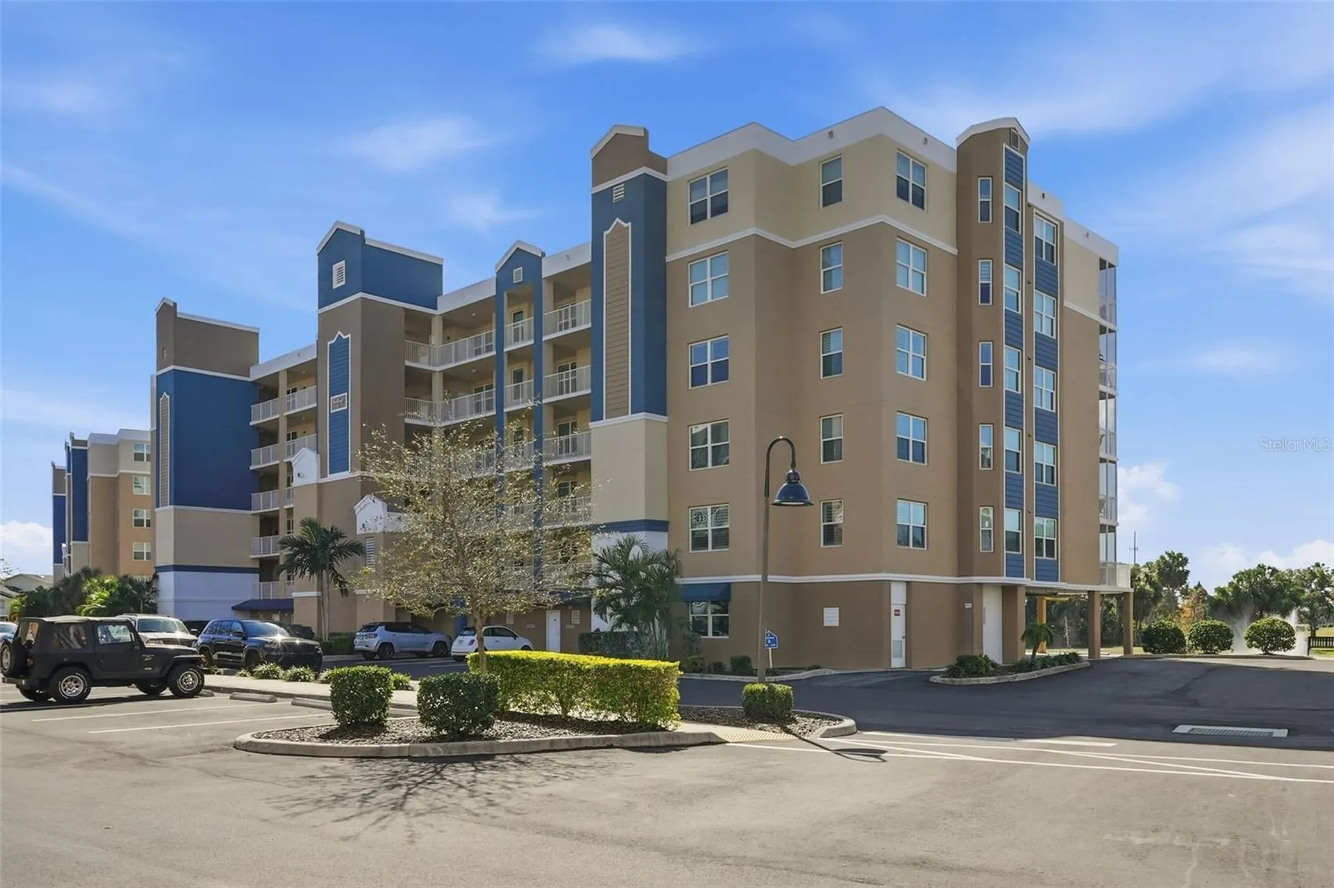 960 Starkey Road Largo FL 33771