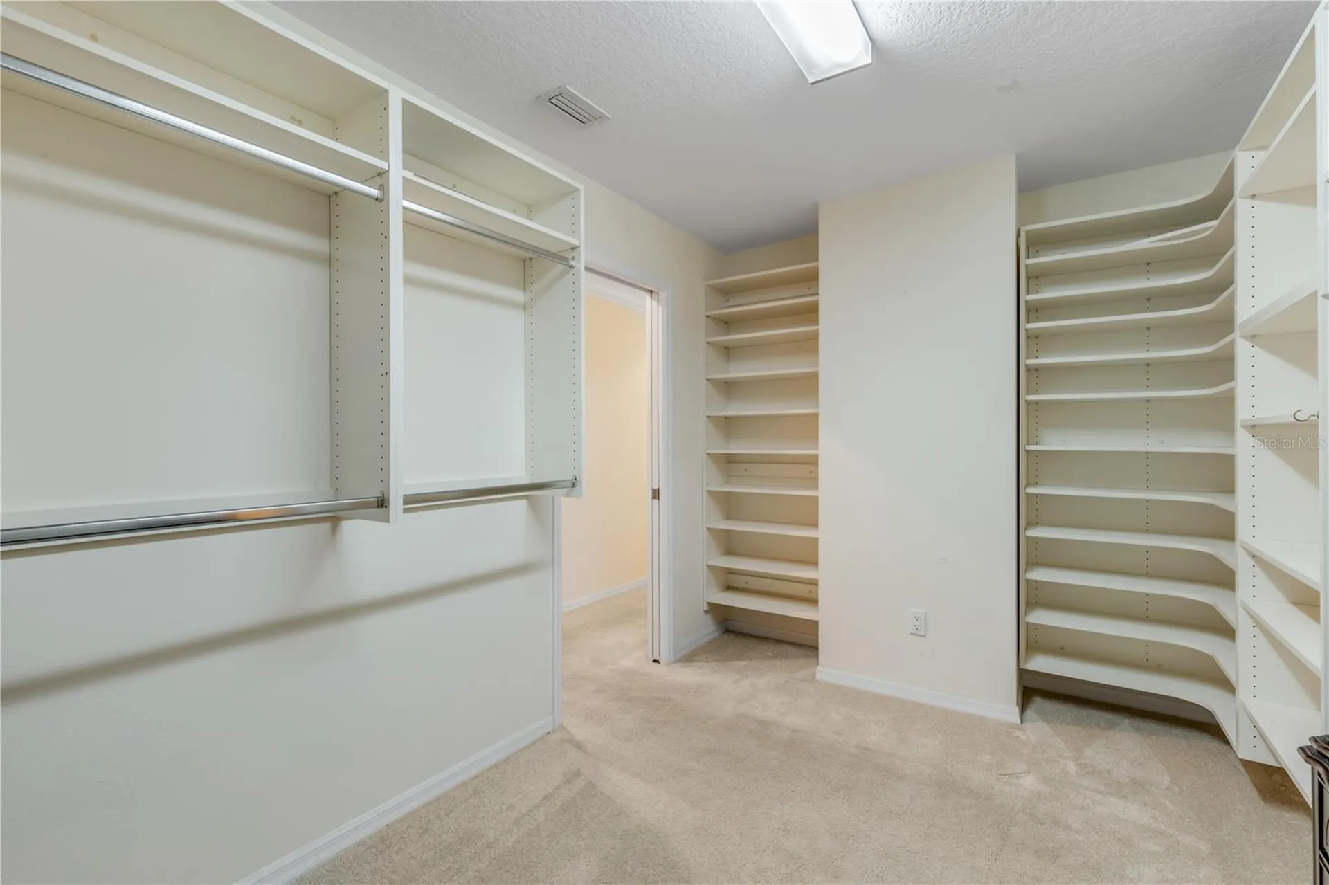 1098 Red Maple Way New Smyrna Beach FL 32168
