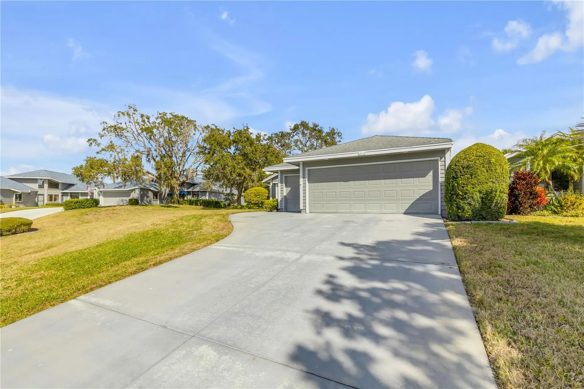 1098 Red Maple Way New Smyrna Beach FL 32168