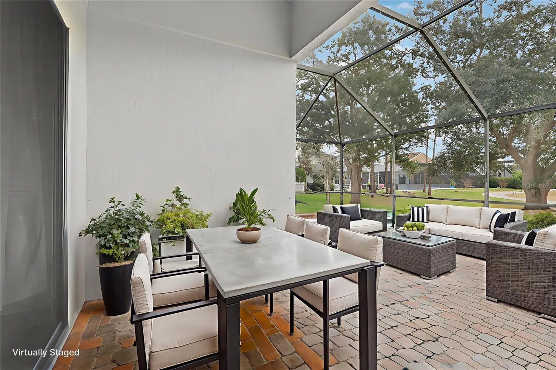 221 Westmoreland Circle Kissimmee FL 34744