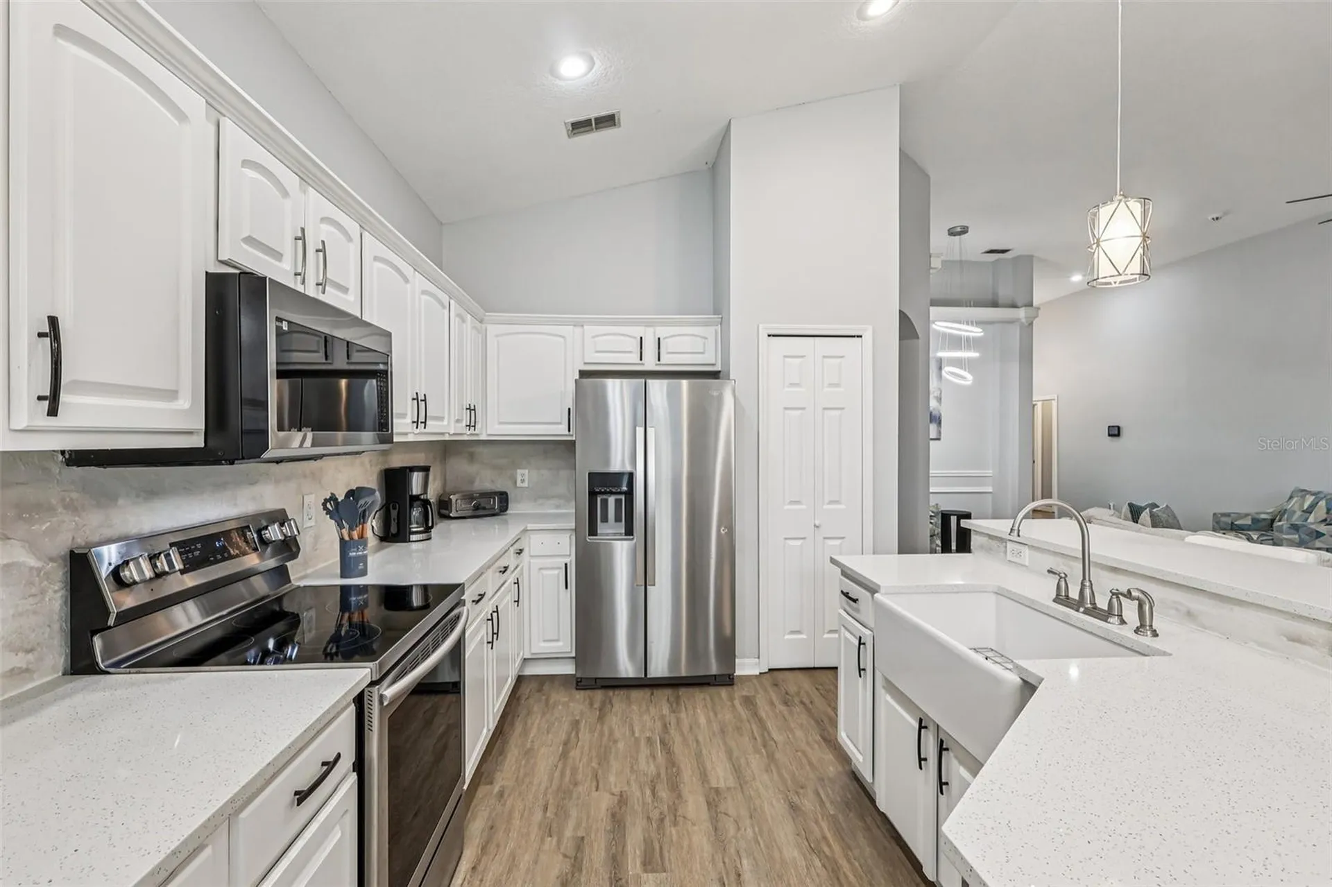 221 Westmoreland Circle Kissimmee FL 34744